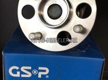 Toyota Fielder arxa stupitsa